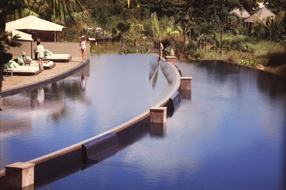 Raffles Seychelles Pool
