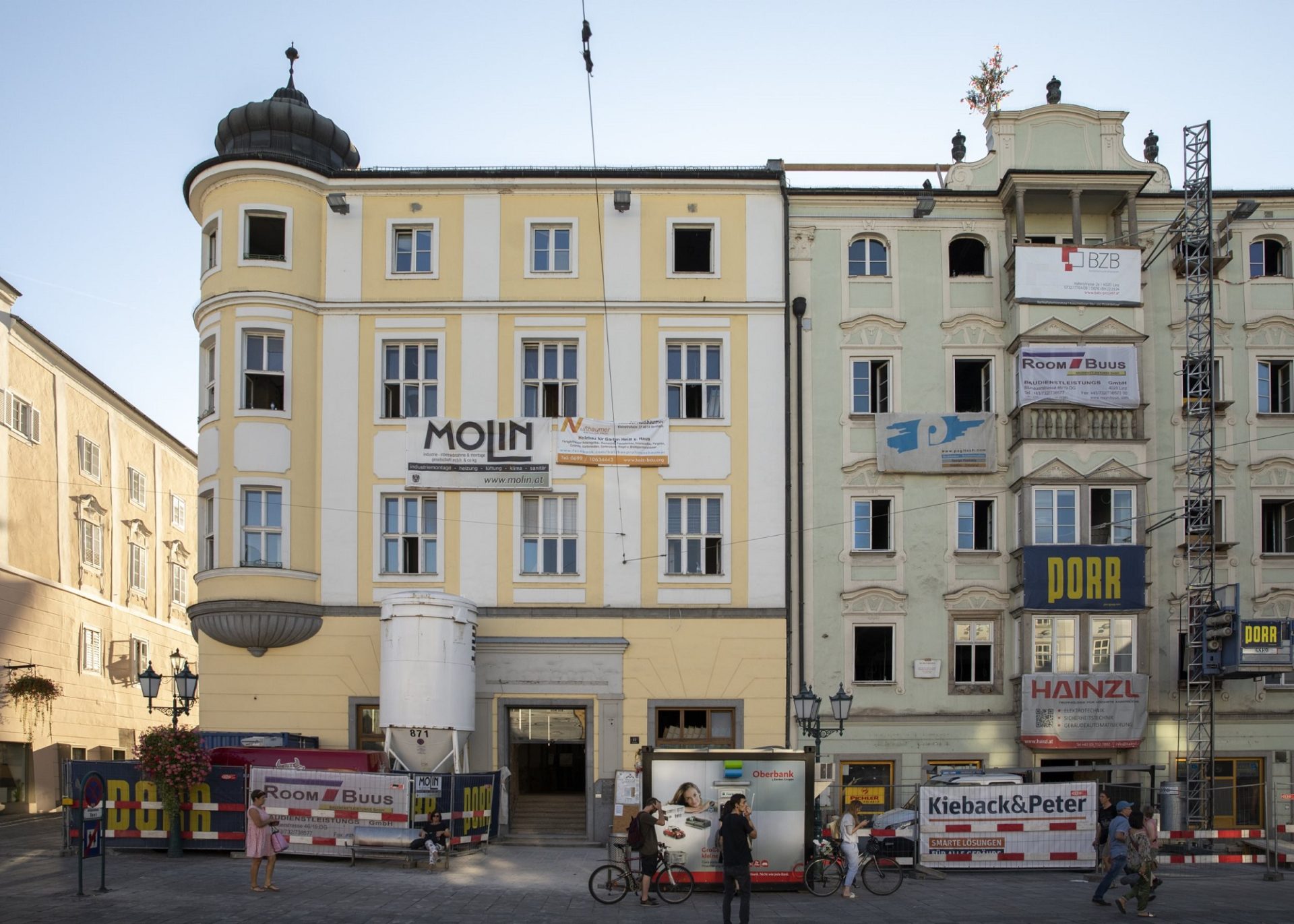 © APA/Jürgen Grünwald: Die denkmalgeschützte Fassade wird erhalten bleiben - Motel One Linz