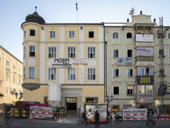 © APA/Jürgen Grünwald: Die denkmalgeschützte Fassade wird erhalten bleiben - Motel One Linz