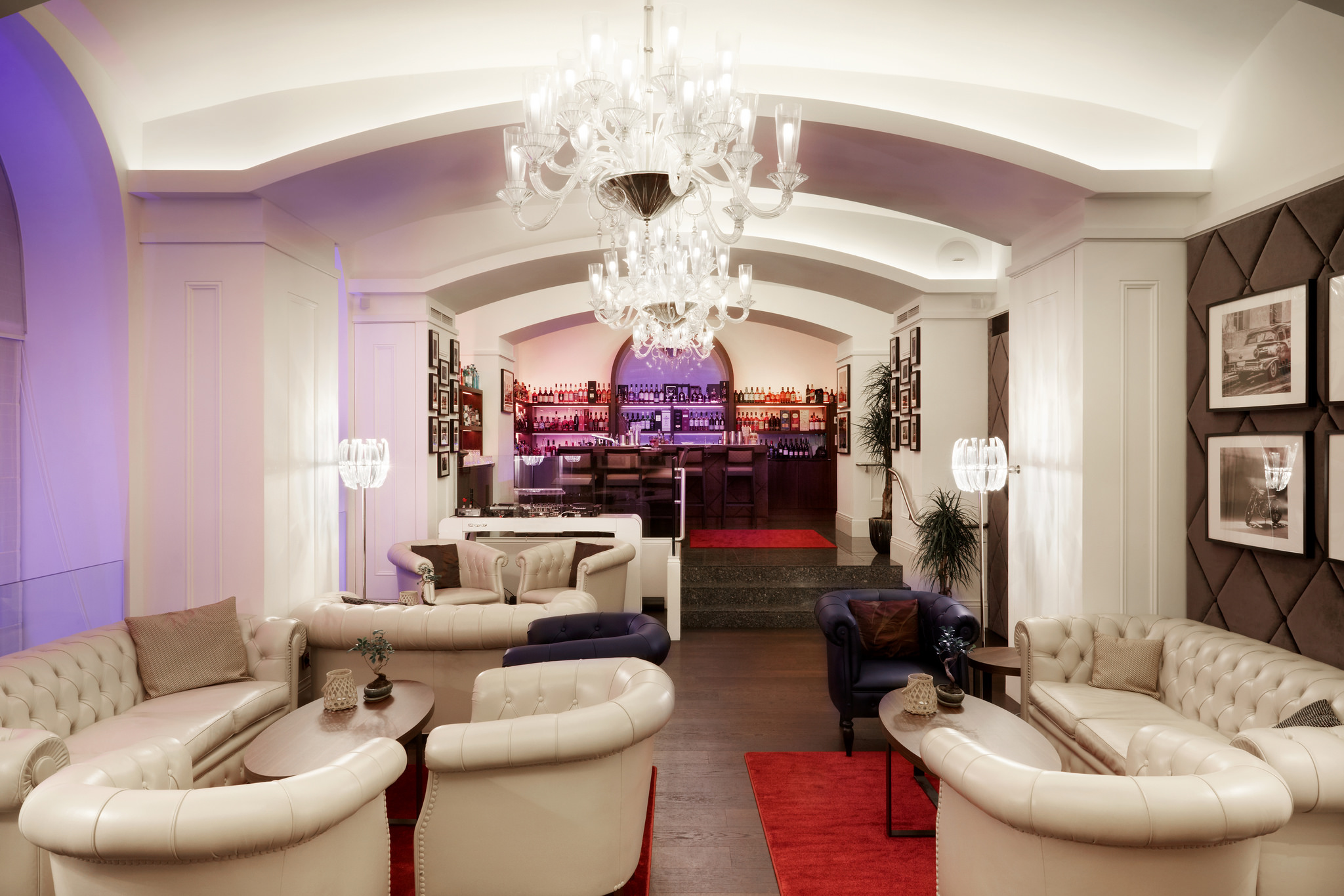 (c) Palais Hansen Kempinski