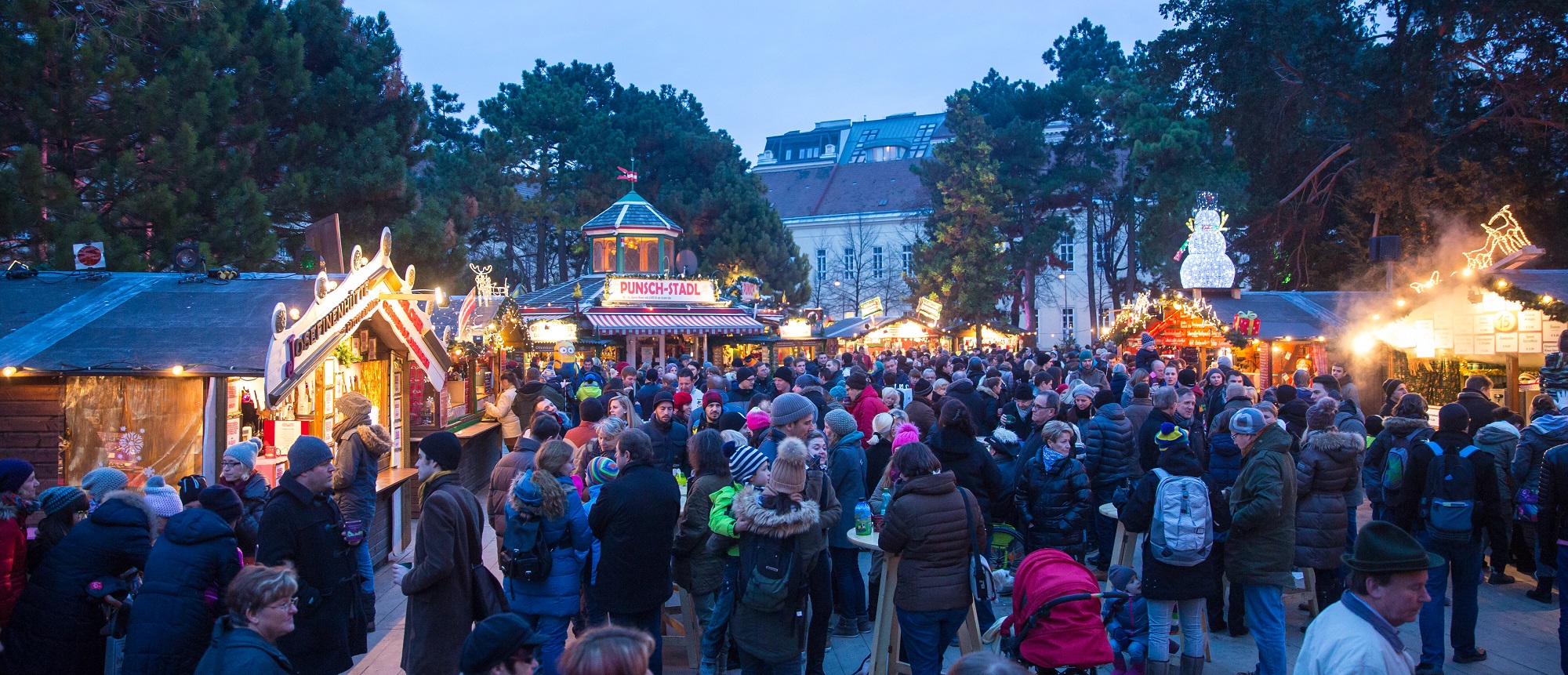 Weihnachtsdorf am Campus der Universität Wien, (c) MAGMAG Events & Promotion GmbH