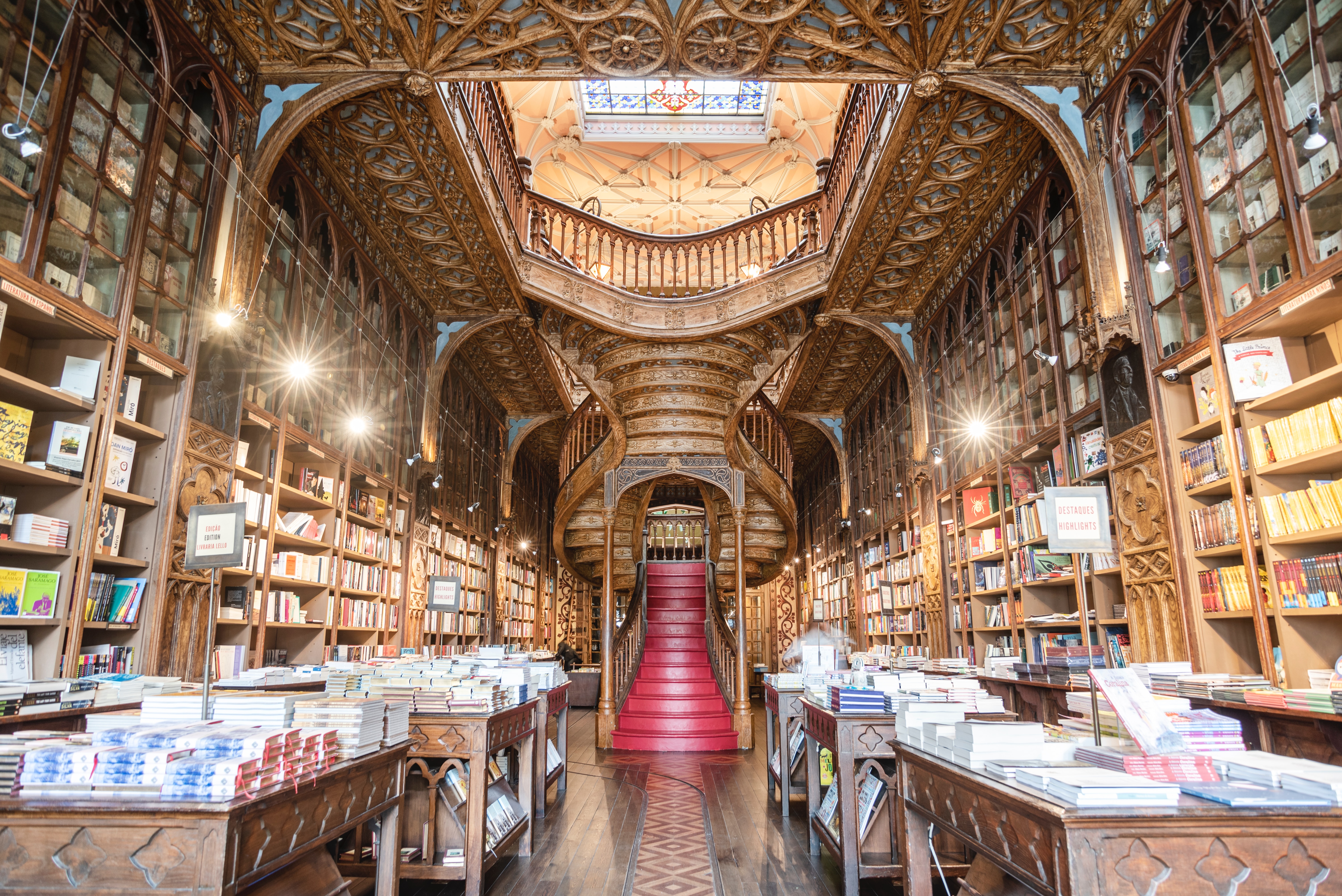 Livraria Lello Portugal Porto Buchhandlung außergewöhnliche bibliotheken