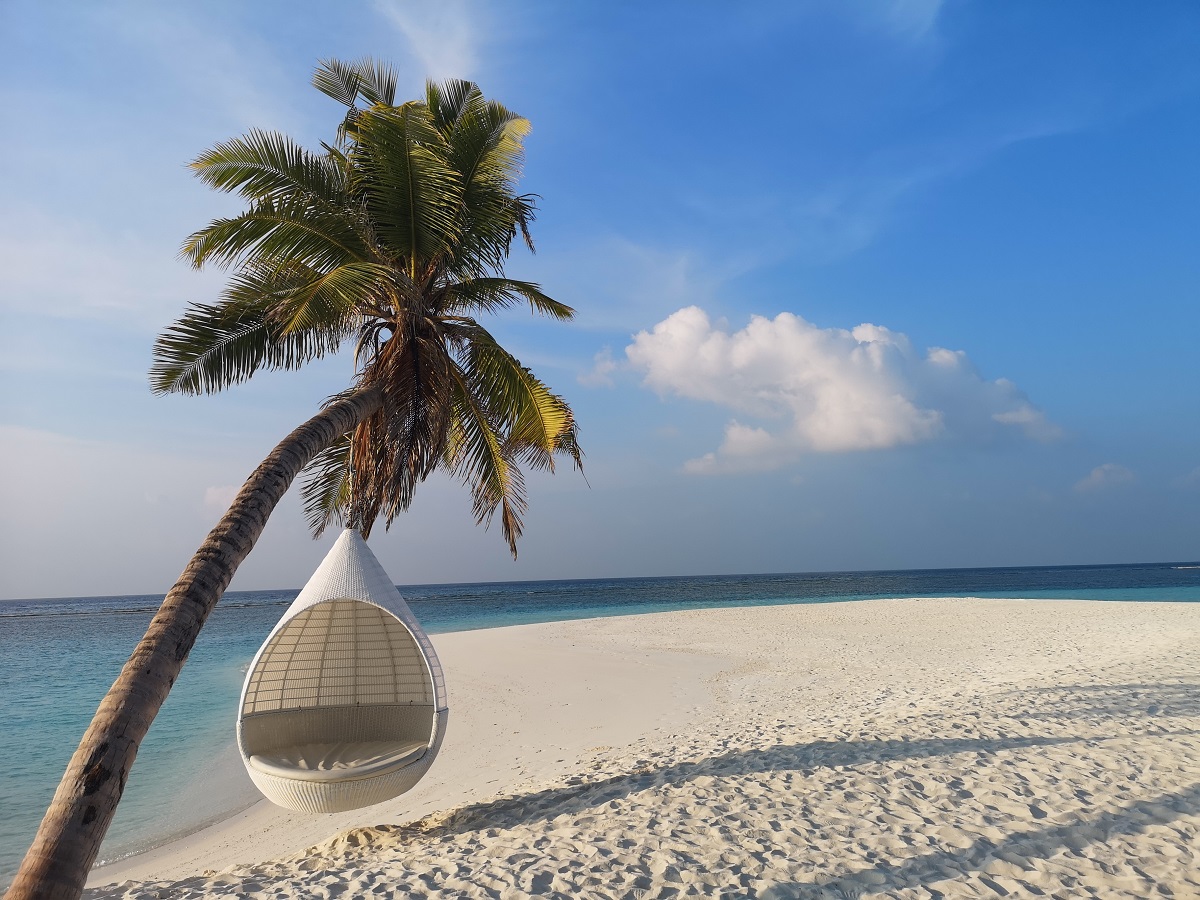 Malediven Hideaway Beach Resort Luxusurlaub All Inclusive
