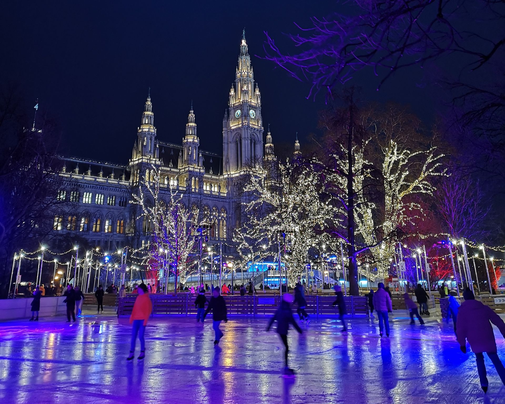 Wiener Eistraum Eislaufen in Wien Rathaus