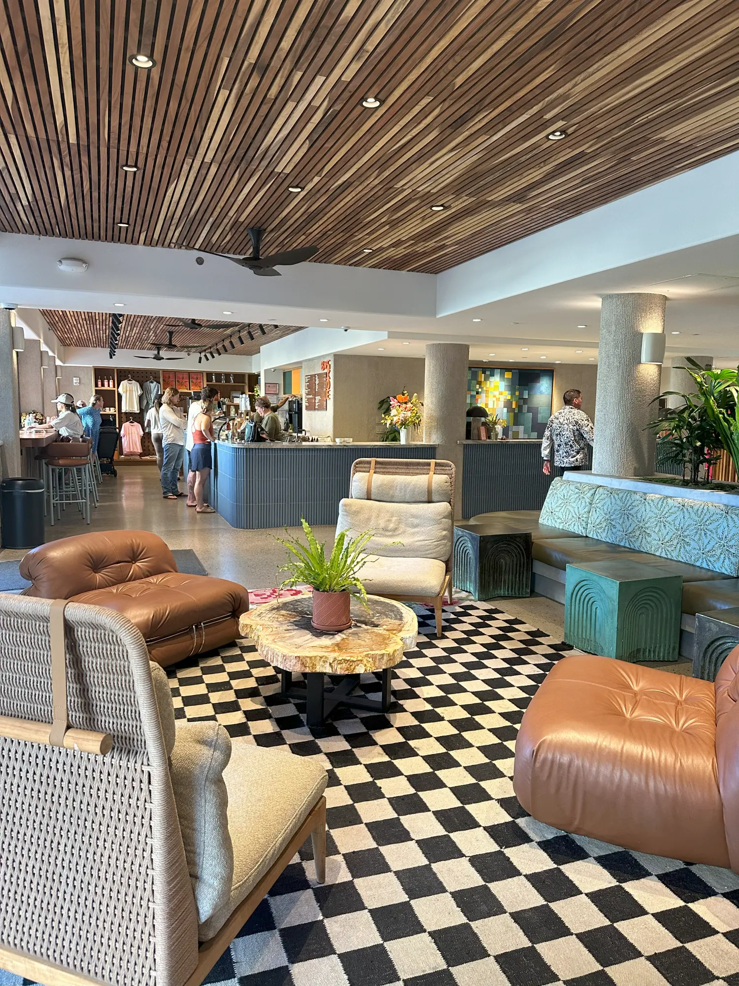 Wayfinder Waikiki Erfahrungen Lobby