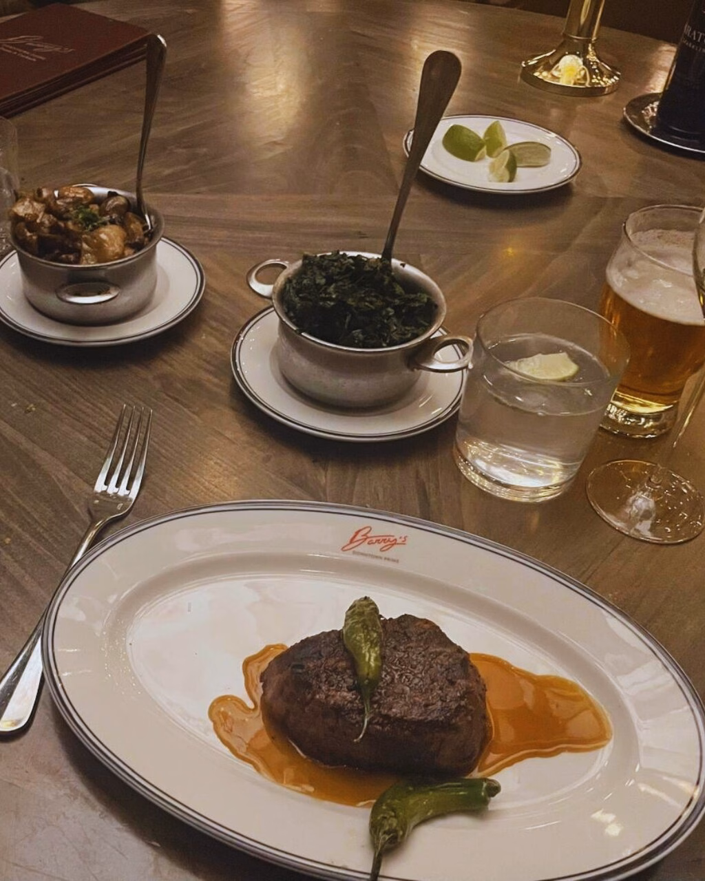 Barry's Downtown Prime, Steak