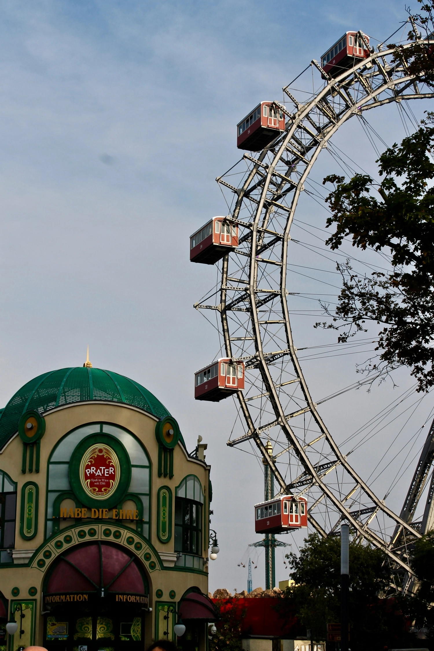 Giant Ferris Wheel