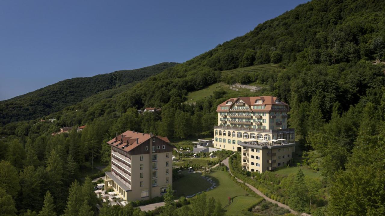 Luxushotel in Wengen Außenansicht Grand Hotel Belvedere