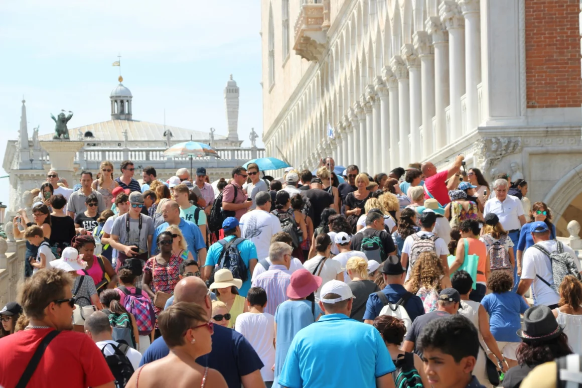 Massentourismus in Europa am Beispiel Venedig