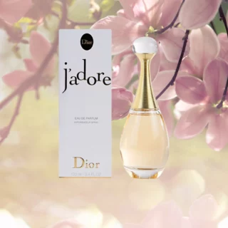 J'adore von Dior Mockup