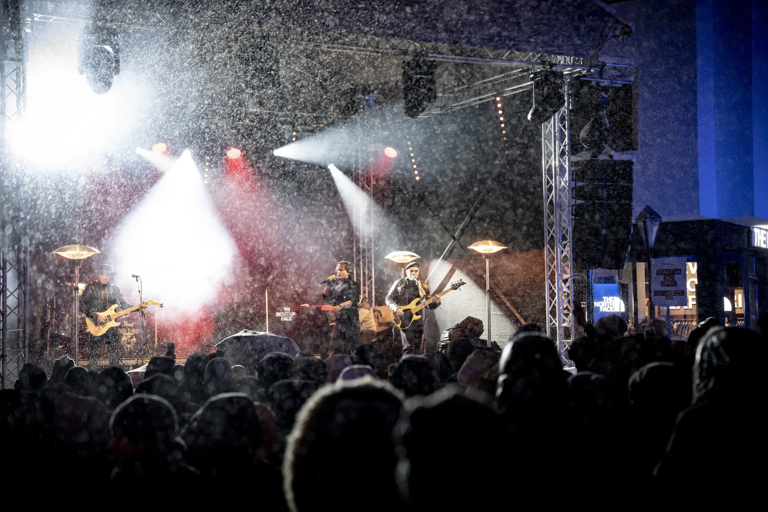 Skiopening Stanton
Skiopenings in Österreich