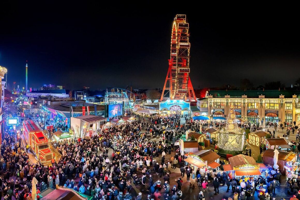 Wintermarkt am Riesenradplatz beim Christkindlmarkt im Prater