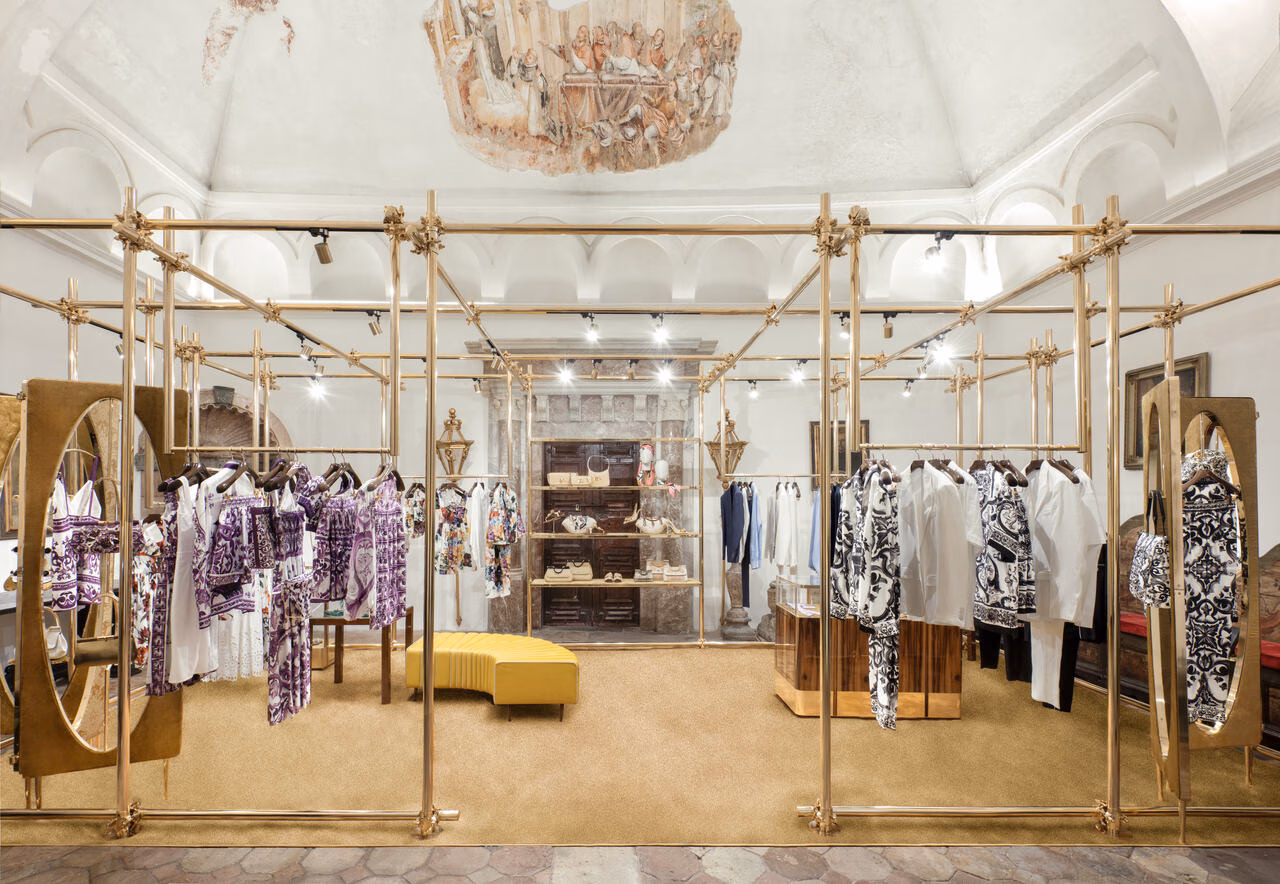 Dolce & Gabbana Pop-Up Boutique