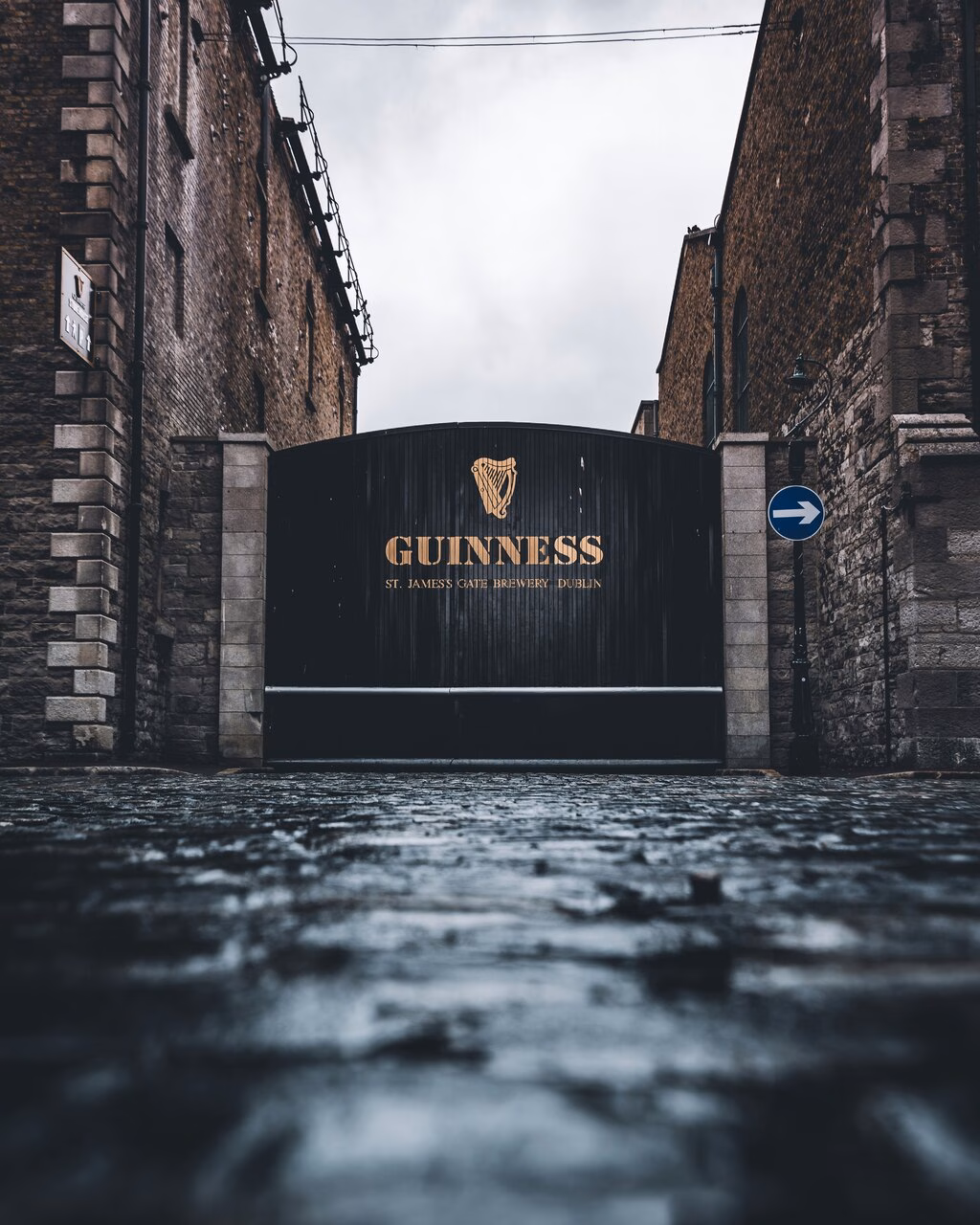 EInfahrtstor Guiness Brauerei