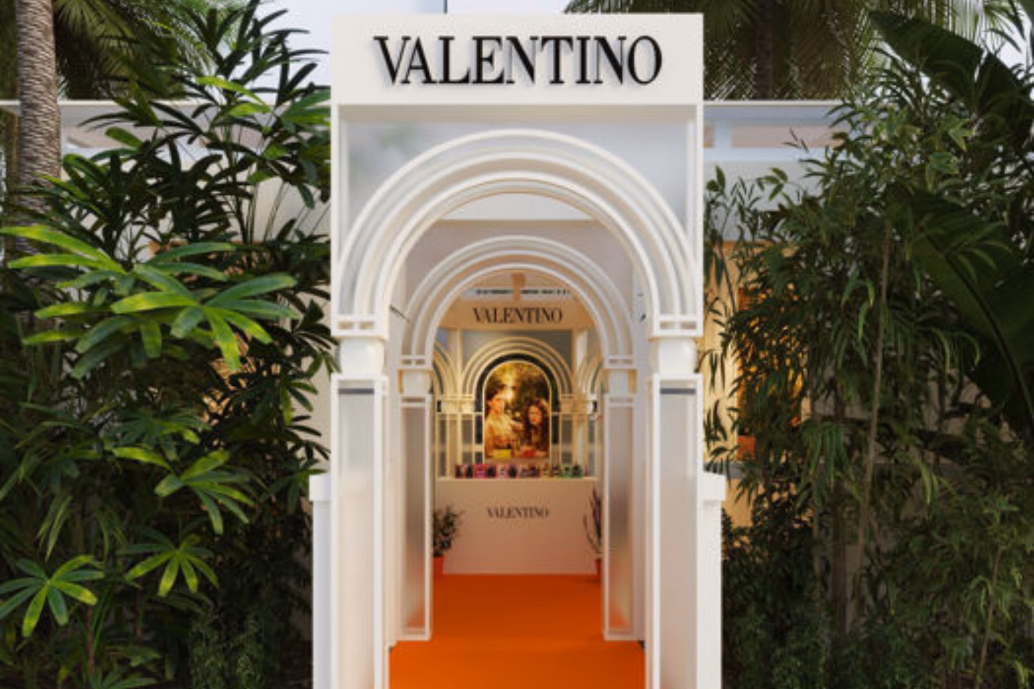 Valentino Designer Pop-Up