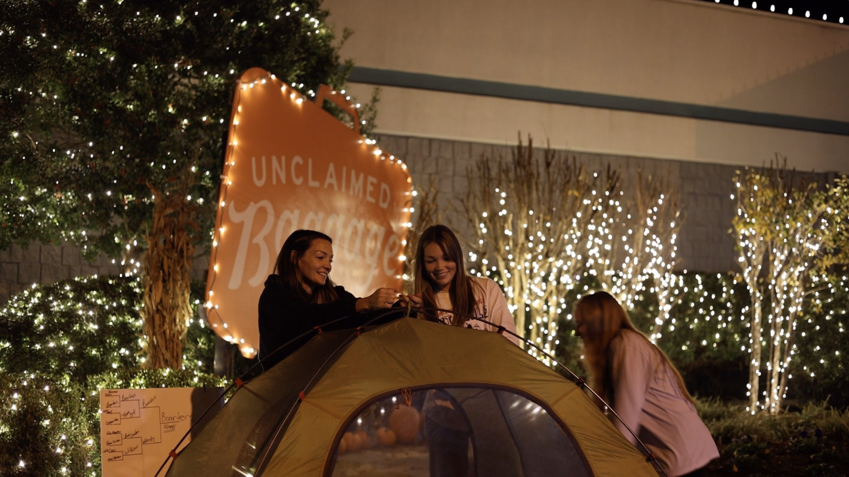 Zelten beim Unclaimed Baggage Event