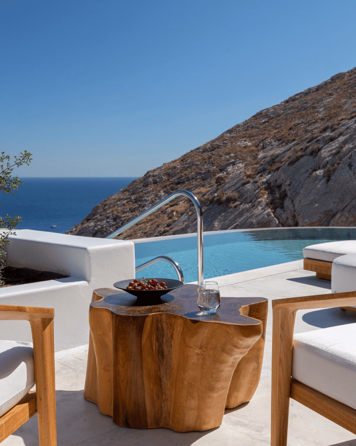 Pool View Sandblu Santorini