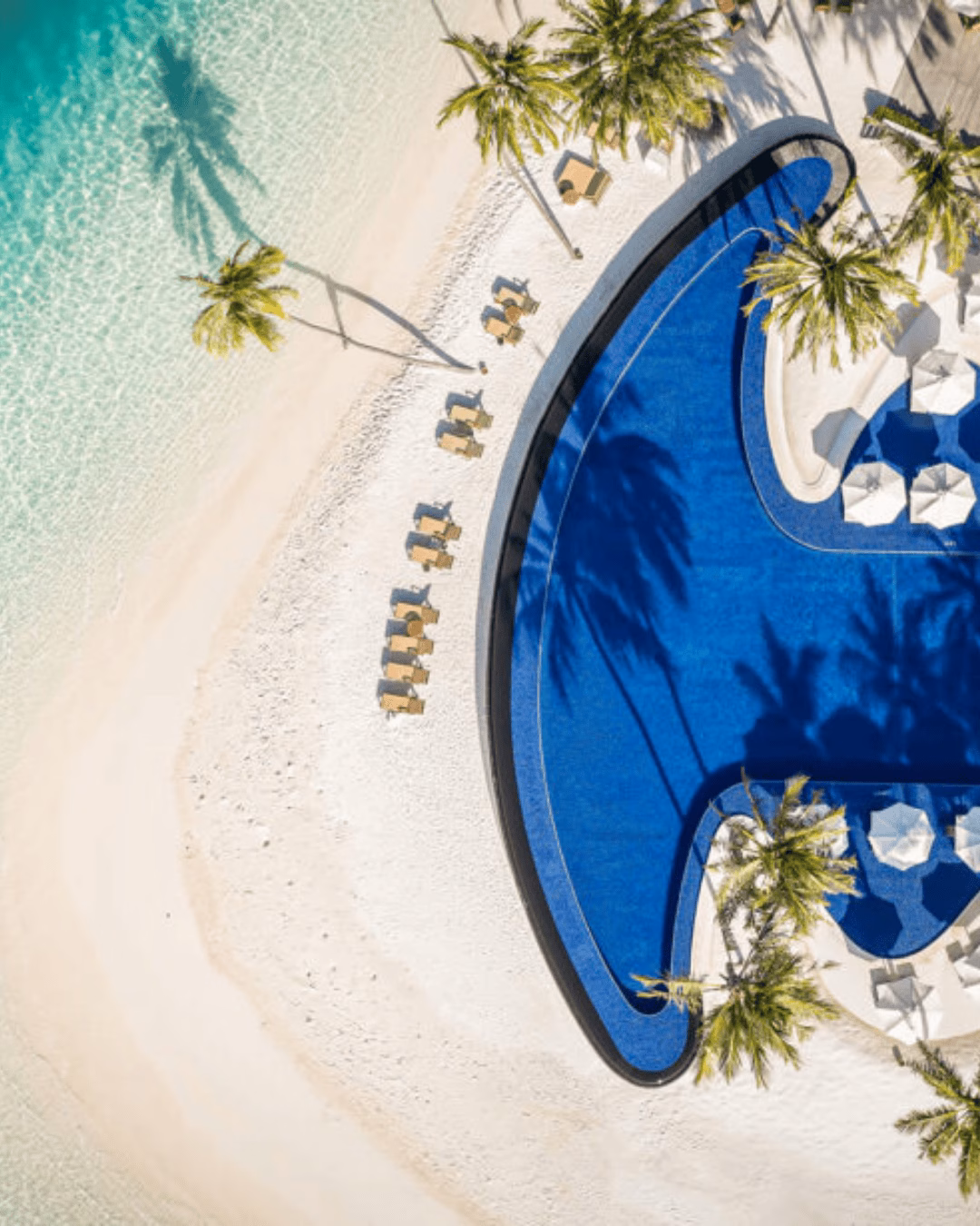 Main POol Conrad Maldives