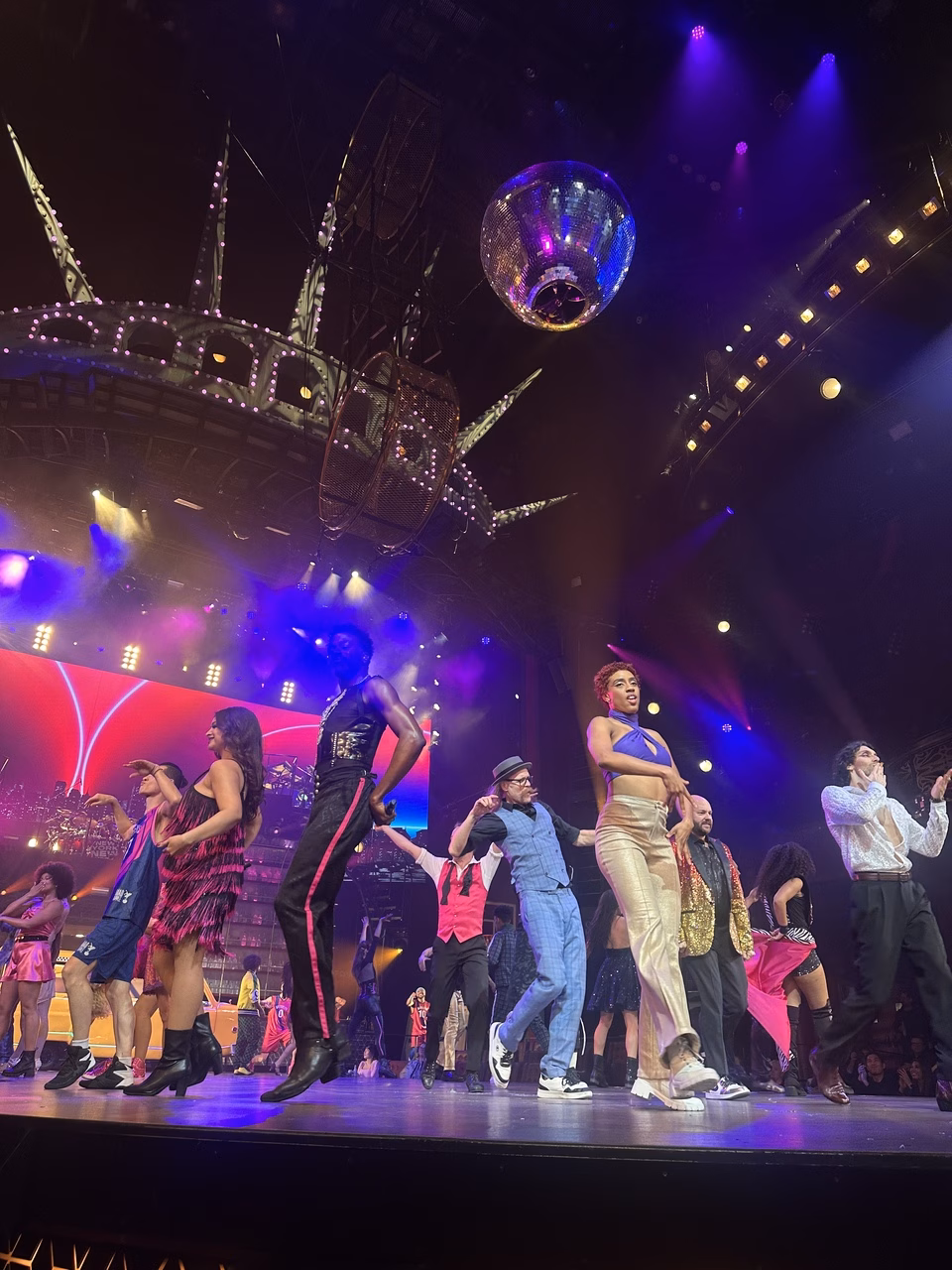 Valentinstag in Las Vegas, Mad Apple