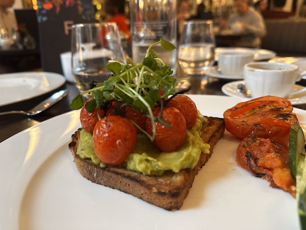Avocado Toast Kimpton Fitzroy London