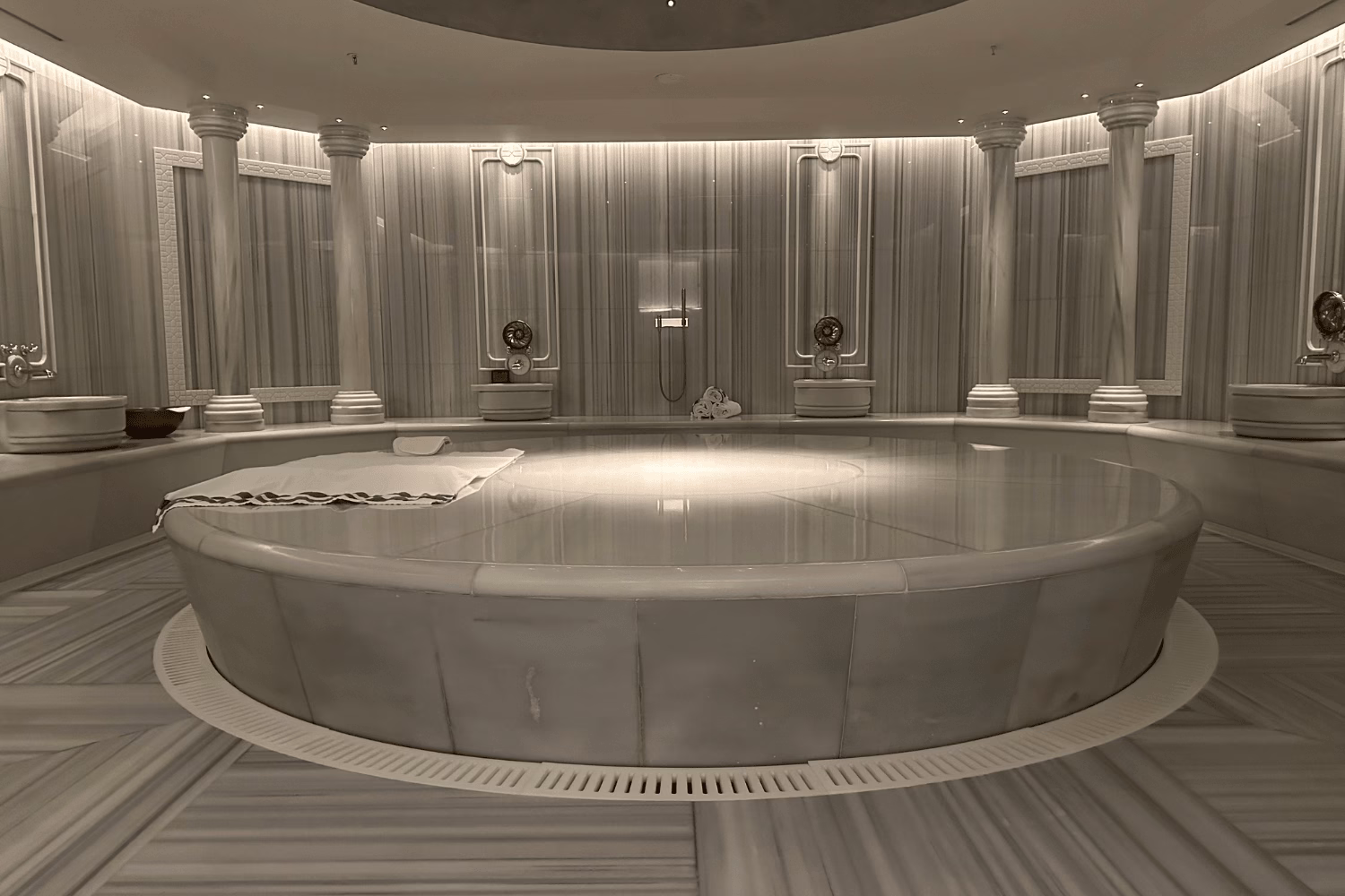 Peninsula Istanbul Hammam