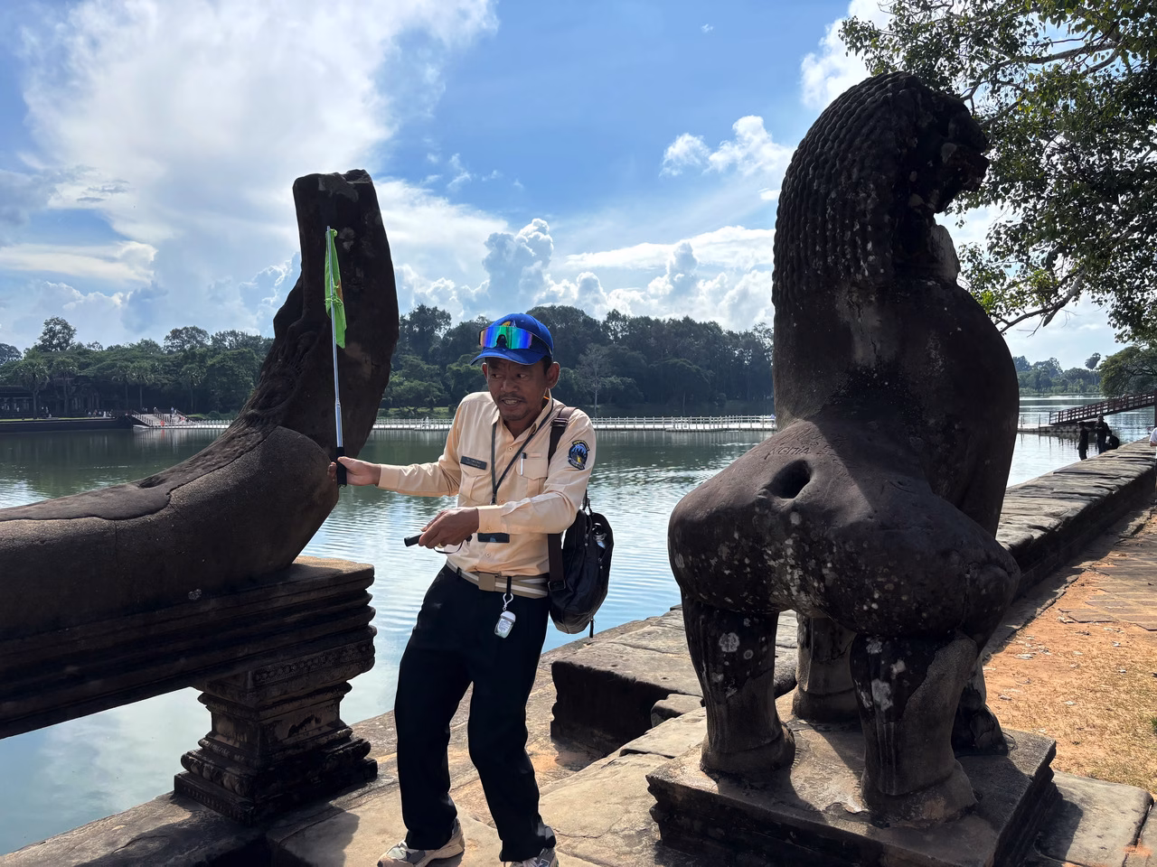 Sok erzählt, dass die Löwen in Angkor Wat früher goldene Schwänze hatten – sie wurden jedoch gestohlen. © Conny Derdak