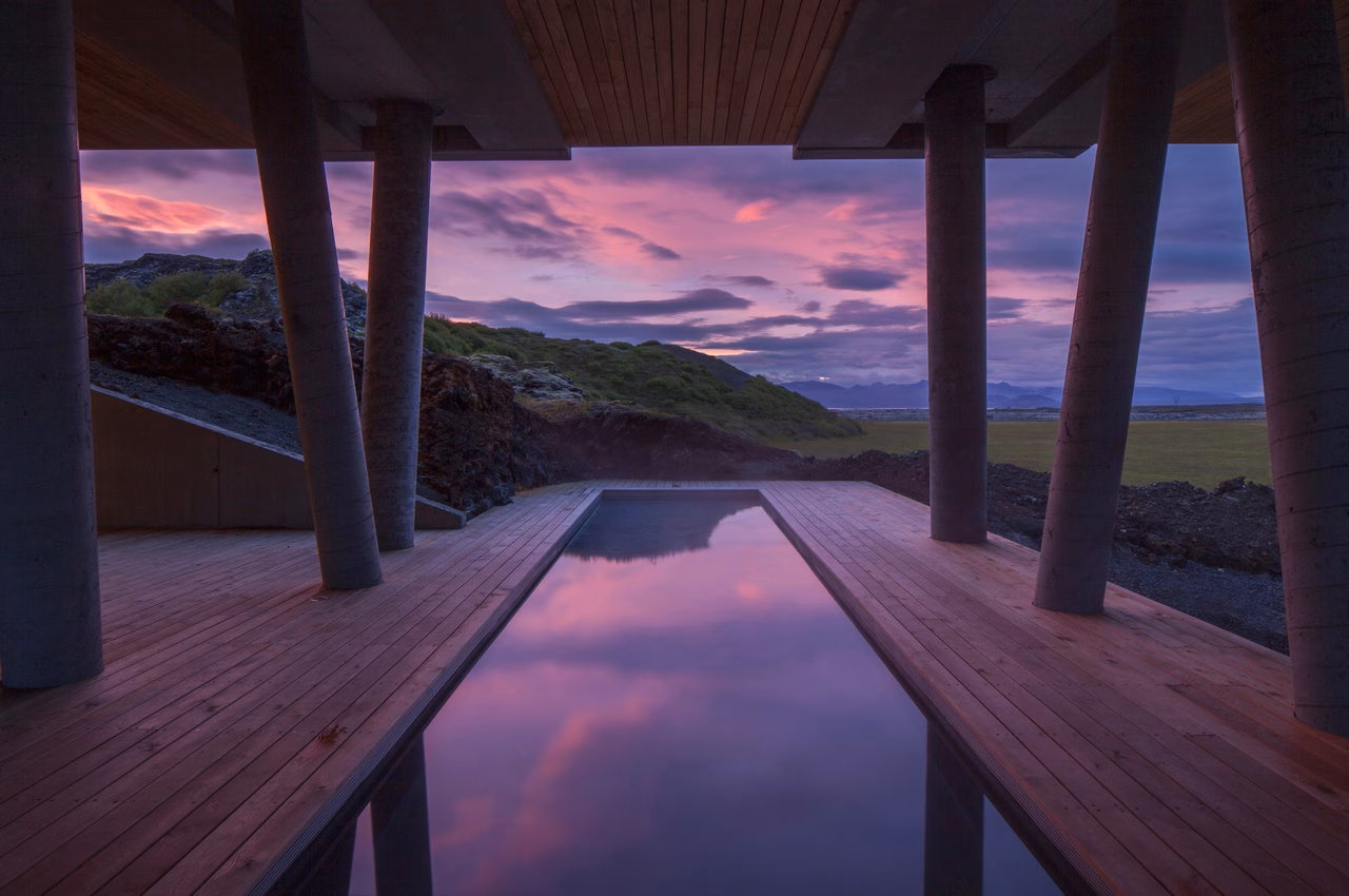 ION Hotel Island