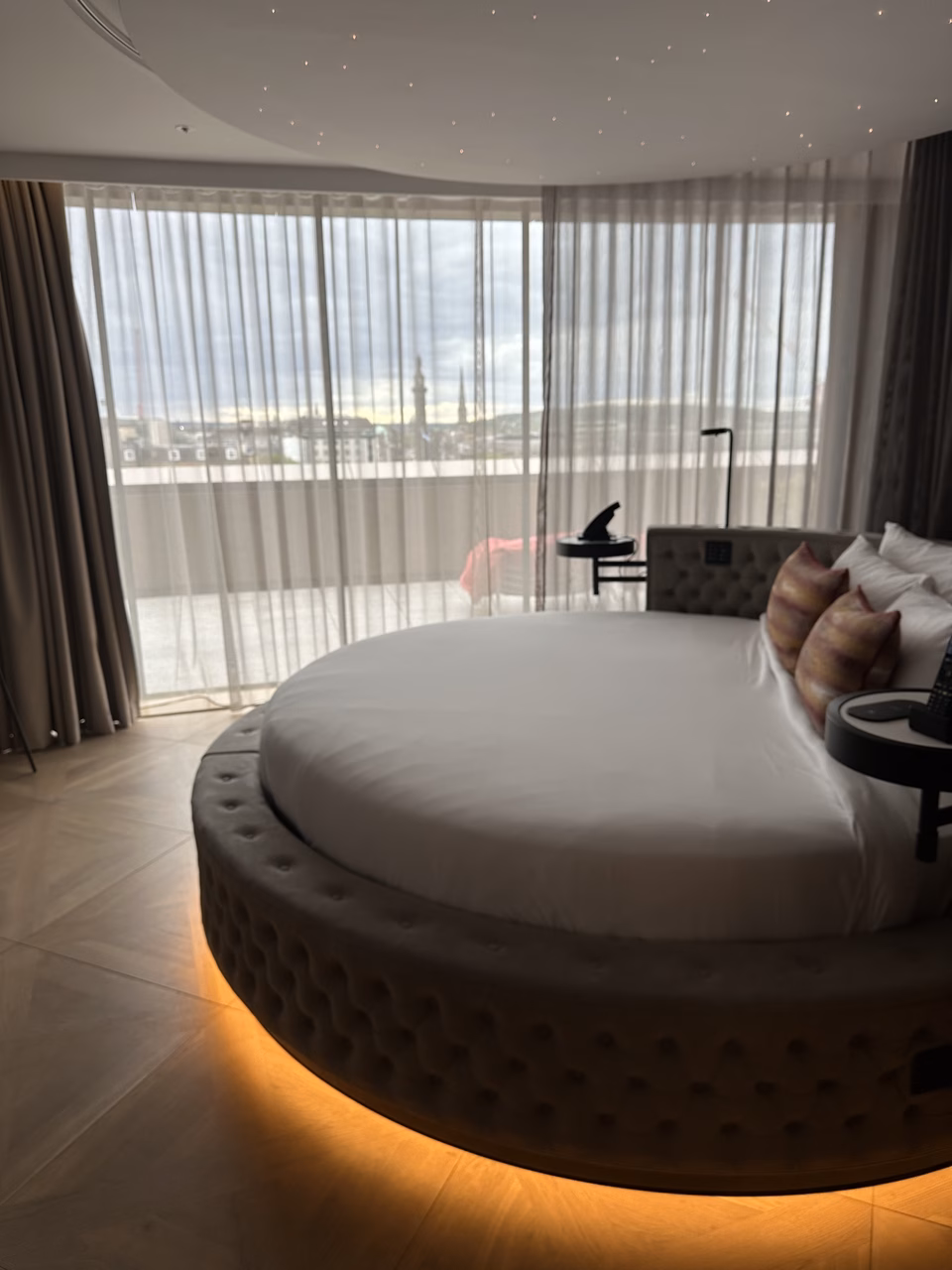 Bett, Penthouse Suite W Edinburgh