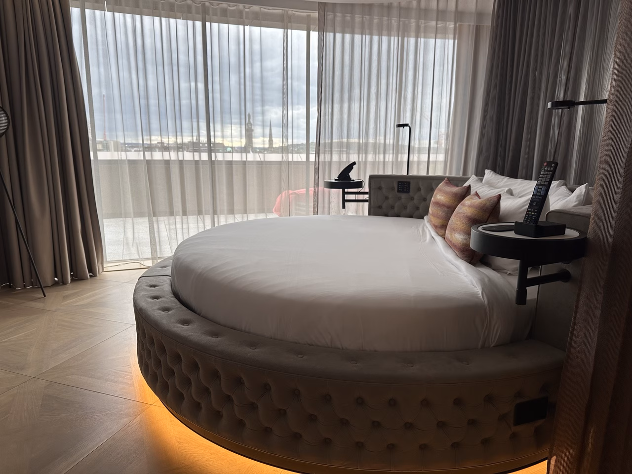 Bett, Penthouse Suite W Edinburgh