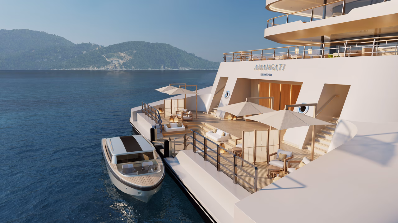 Amangati at Sea, Marina