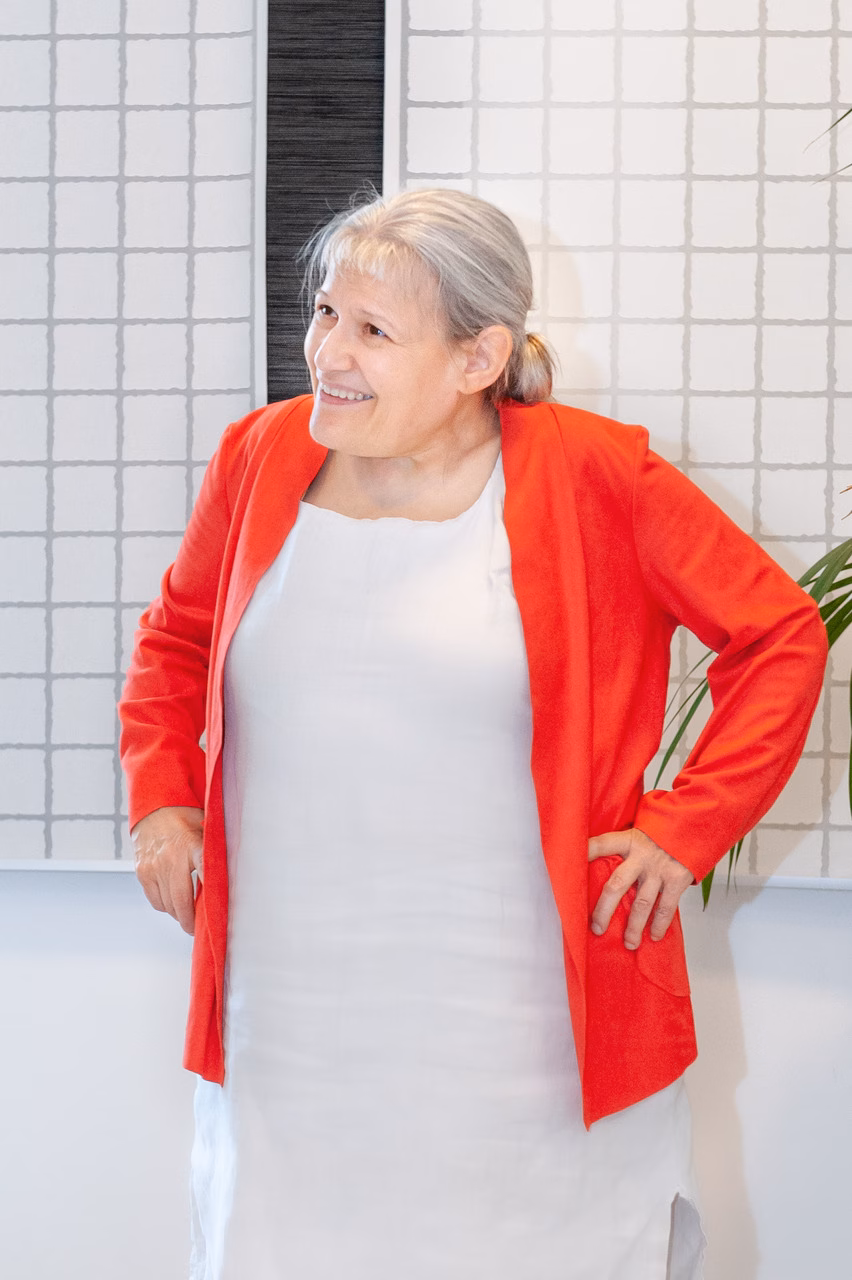 Elisabeth Walter macht Aufstellungen und arbeitet mit dem Körperecho