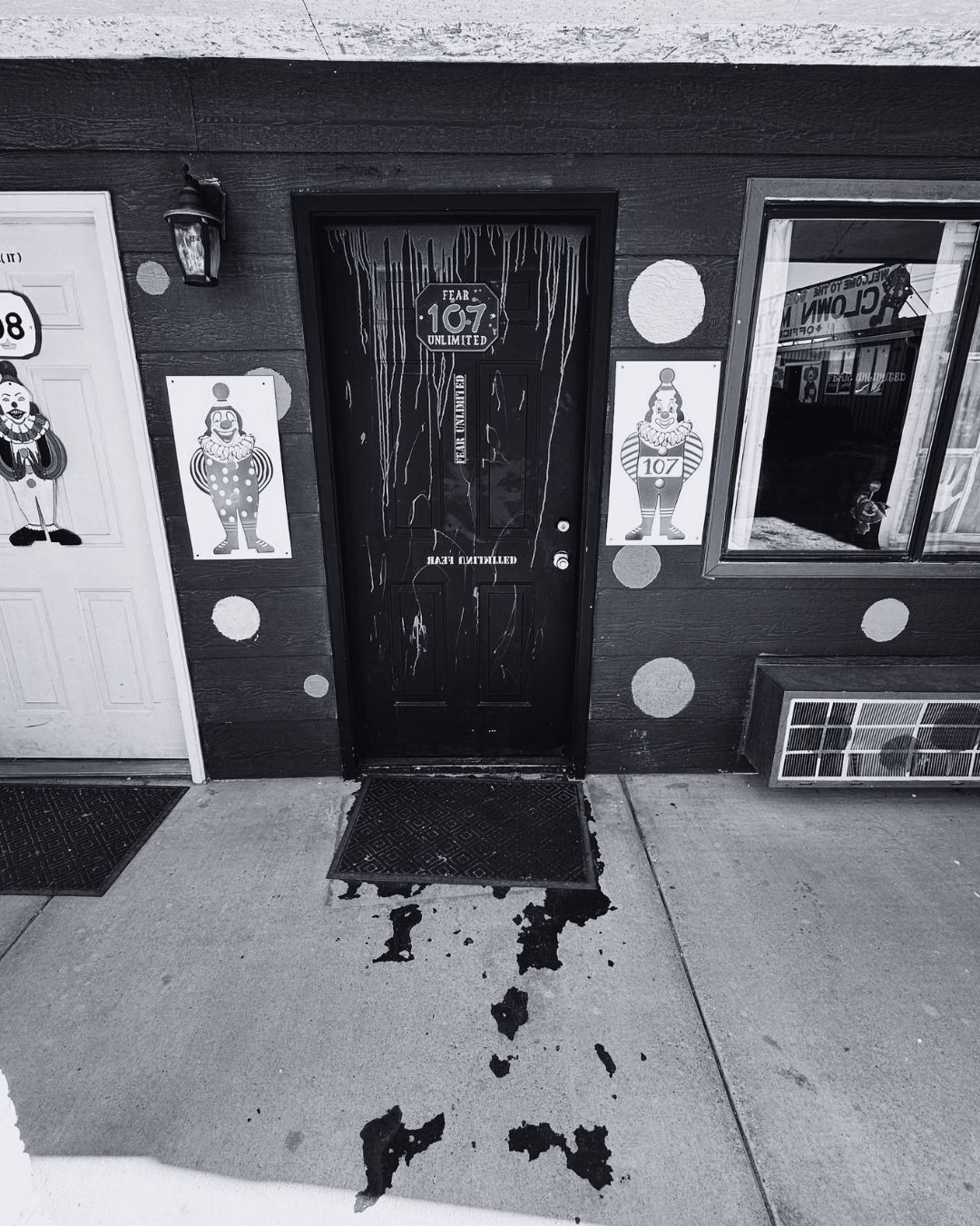 The Clown Motel, Nevada
