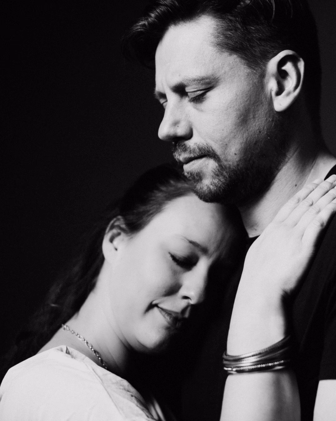 Nähe in der Beziehung durch Intimate Blues