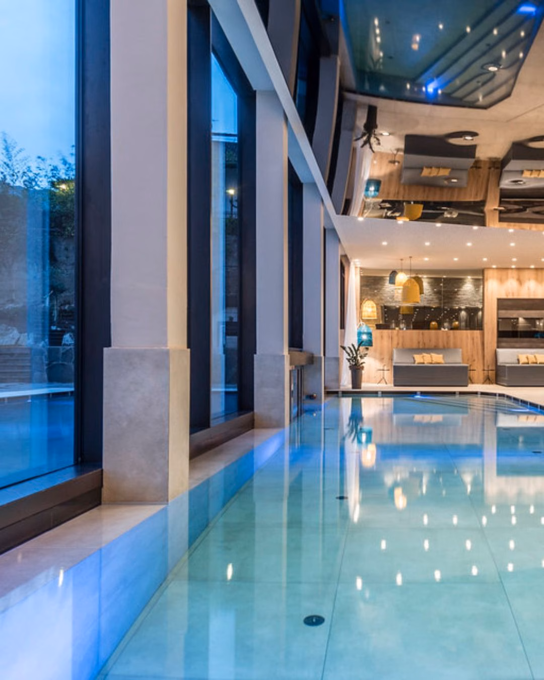 Schenna Resort Pool